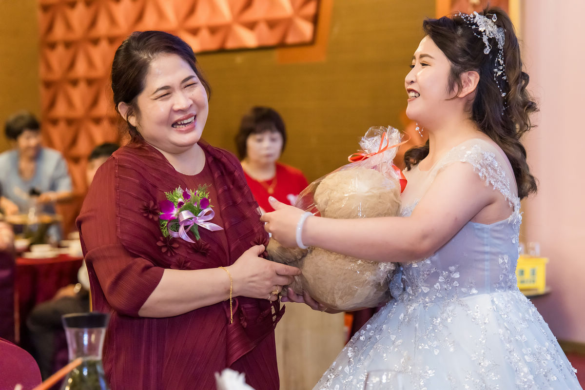 楷勲薏婷 文定迎娶晚宴 龍佳園景觀餐廳 婚攝香蕉 永恆記憶 婚禮攝影 台北婚攝 #婚攝 #婚禮攝影 #台北婚攝 #婚禮拍立得 #婚攝拍立得 #即拍即印 #婚禮紀錄 #婚攝價格 #婚攝推薦 #拍立得 #婚攝價格 #婚攝推薦